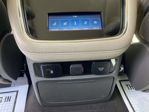 Certified 2024 Lincoln Navigator L Reserve AWD/4WD image 20