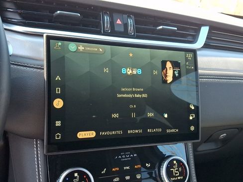 Used 2026 Jaguar F-PACE R-Dynamic S image 19