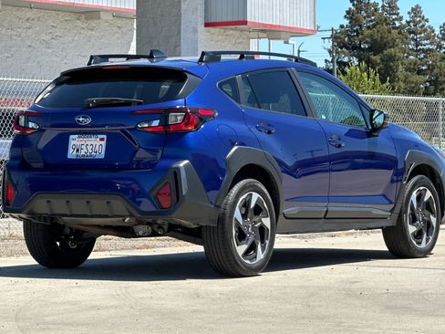 Used 2026 Subaru Crosstrek 2.5i Limited AWD/4WD image 3