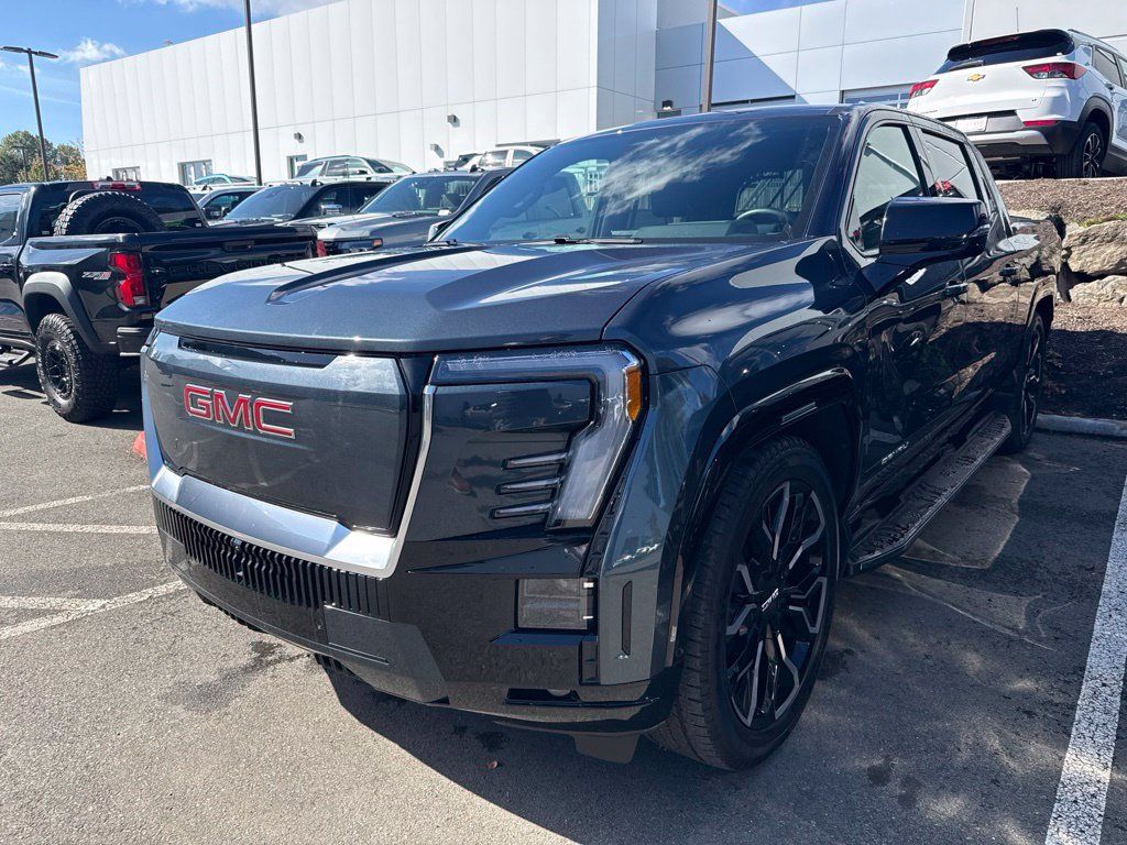 Used 2026 GMC Sierra EV Denali AWD/4WD image 1