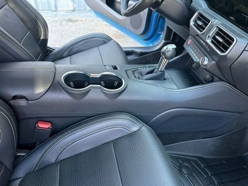 Used 2025 Ford Mustang GT Premium RWD image 24