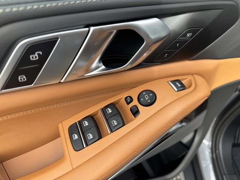 New 2026 BMW X5 sDrive40i w/ Premium Package image 18