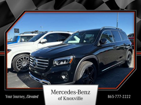 Certified 2026 Mercedes-Benz GLB 250 4MATIC image 1