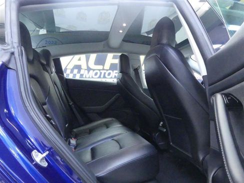 Used 2018 Tesla Model 3 Long Range image 21