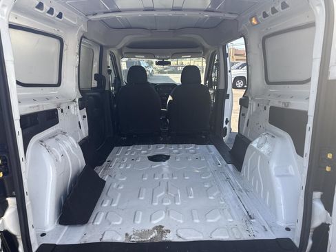 Used 2018 RAM ProMaster City Tradesman image 7