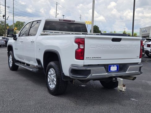 Used 2023 Chevrolet Silverado 3500 LT w/ Convenience Package AWD/4WD image 12