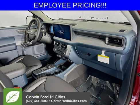 New 2026 Ford Maverick Lariat w/ Black Appearance Package AWD/4WD image 27