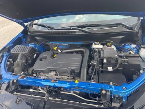 Used 2024 Chevrolet Equinox RS w/ LPO, Floor Liner Package FWD image 39