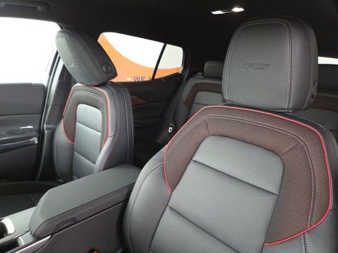 New 2026 Chevrolet Equinox EV RS image 16