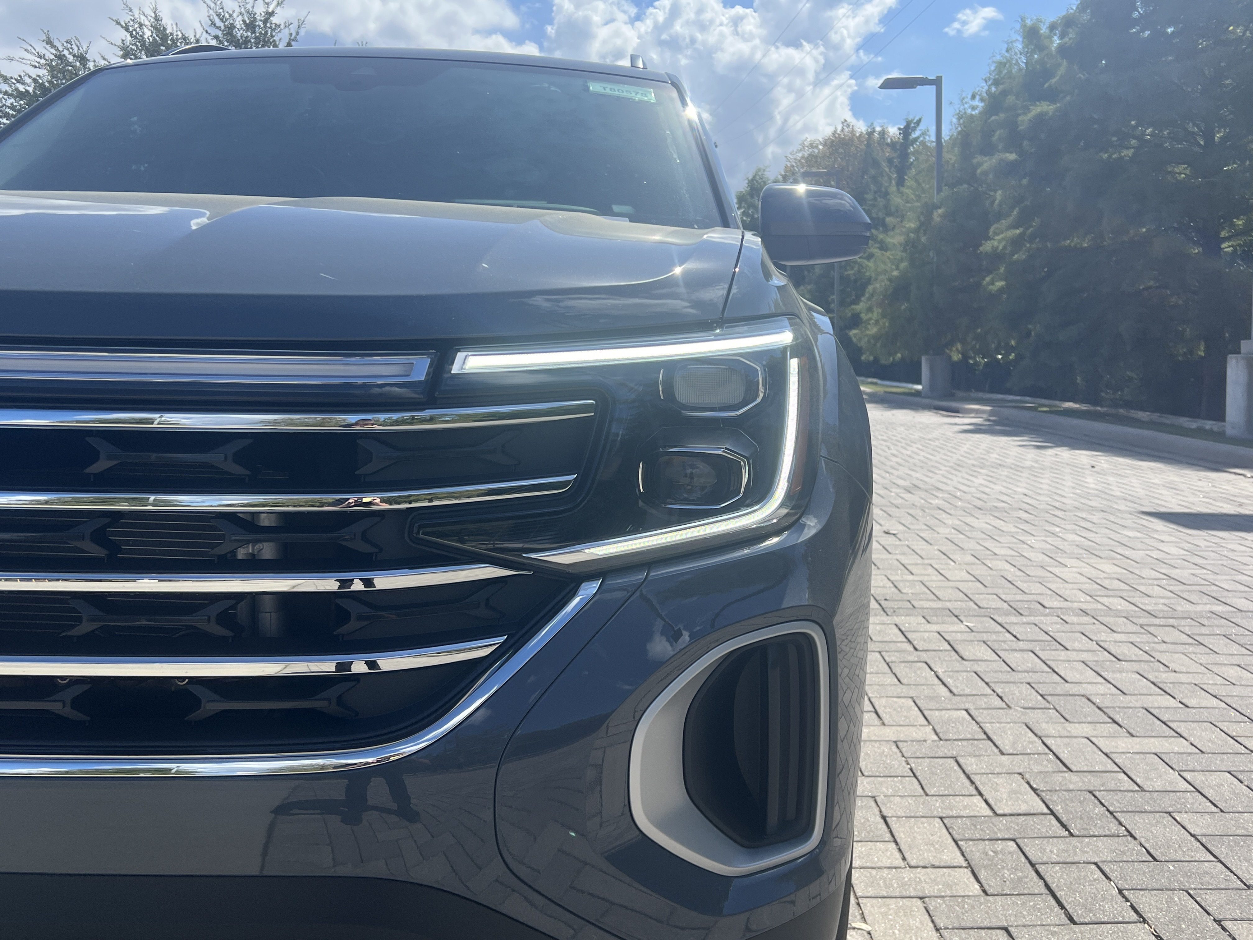 Certified 2026 Volkswagen Atlas SE FWD image 5