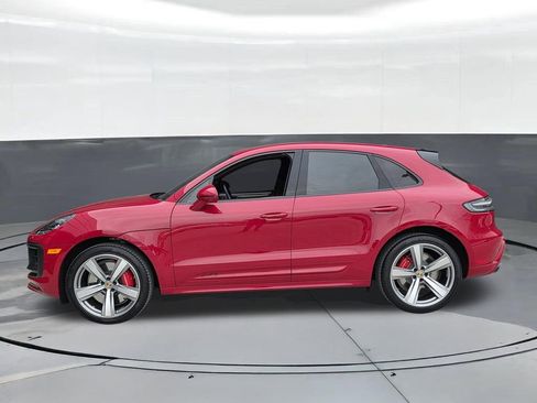 Certified 2025 Porsche Macan GTS AWD/4WD image 2