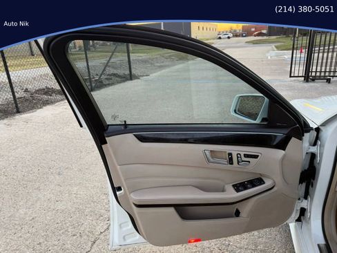 Used 2014 Mercedes-Benz E 350 Sedan image 31