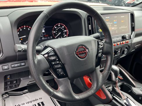 Used 2025 Nissan Frontier PRO-4X AWD/4WD image 23