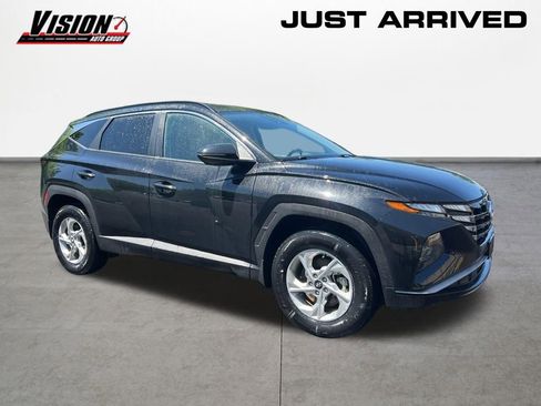 Certified 2023 Hyundai Tucson SEL w/ Winter Package AWD/4WD image 6