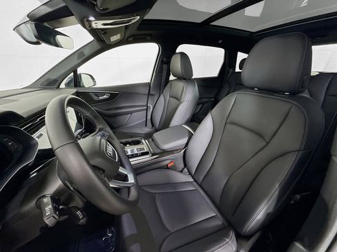 Used 2025 Audi Q7 2.0T Premium Plus w/ Premium Plus Package image 5