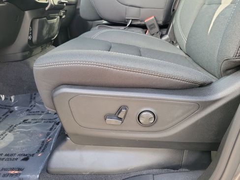 New 2026 RAM 1500 Big Horn AWD/4WD image 13