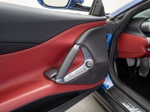 Certified 2021 Ferrari 812 GTS image 16