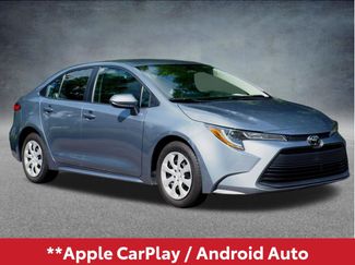 Used 2024 Toyota Corolla LE FWD video 3