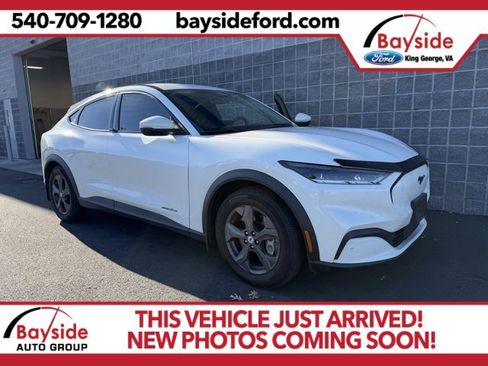 Used 2021 Ford Mustang Mach-E Select image 1