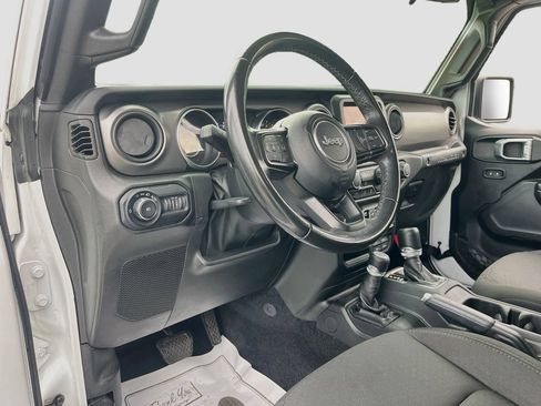 Certified 2022 Jeep Wrangler Unlimited Sport AWD/4WD image 9