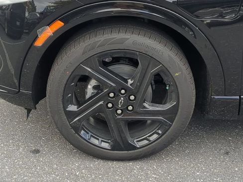 New 2026 Chevrolet Equinox EV RS image 15