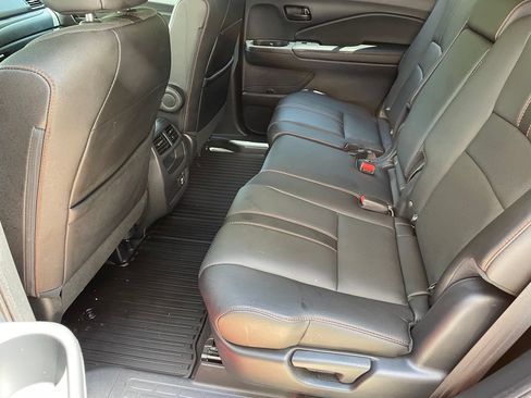 Certified 2023 Honda Passport TrailSport image 11