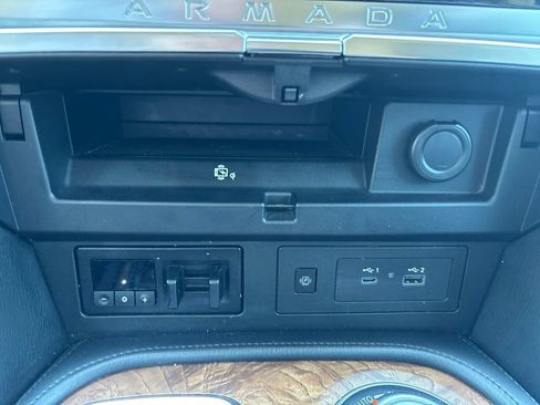 Used 2021 Nissan Armada SL w/ Captain's Chairs Package AWD/4WD image 47