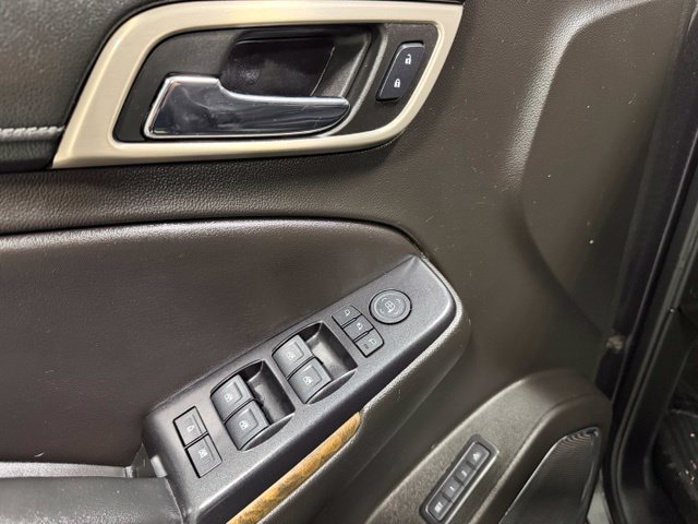 Used 2018 GMC Yukon Denali AWD/4WD image 24