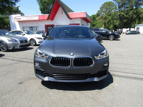 Used 2019 BMW X2 xDrive28i w/ Convenience Package AWD/4WD image 2