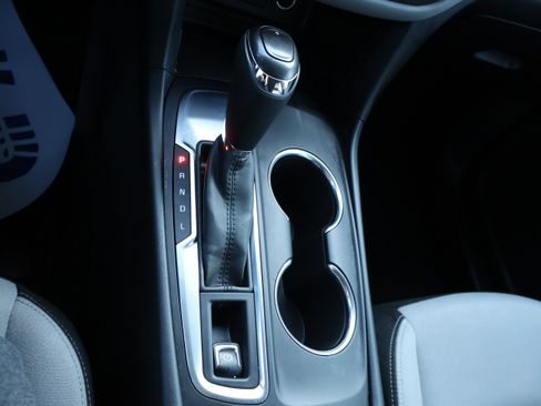 Used 2019 Chevrolet Equinox LT image 33