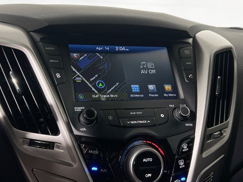 Used 2016 Hyundai Veloster w/ Option Group 03 image 28