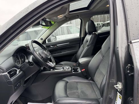 Used 2020 MAZDA CX-5 Touring image 13