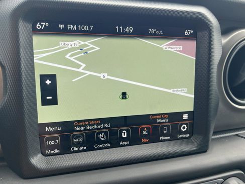 Used 2021 Jeep Gladiator Willys image 28