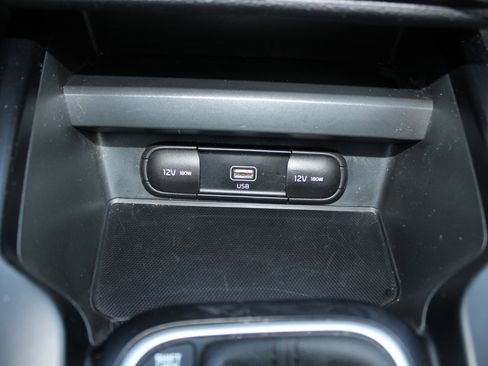 Used 2020 Kia Soul X-Line image 24