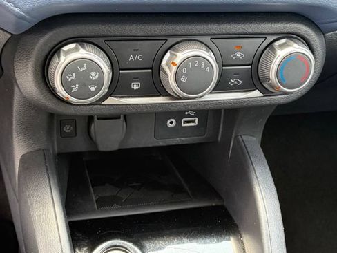 Used 2023 Nissan Versa SV FWD image 21