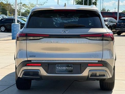 Used 2022 INFINITI QX60 Luxe w/ Performance Audio Package FWD image 3