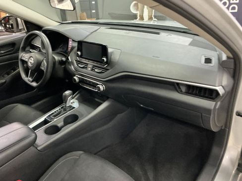 Used 2023 Nissan Altima 2.5 S FWD image 26