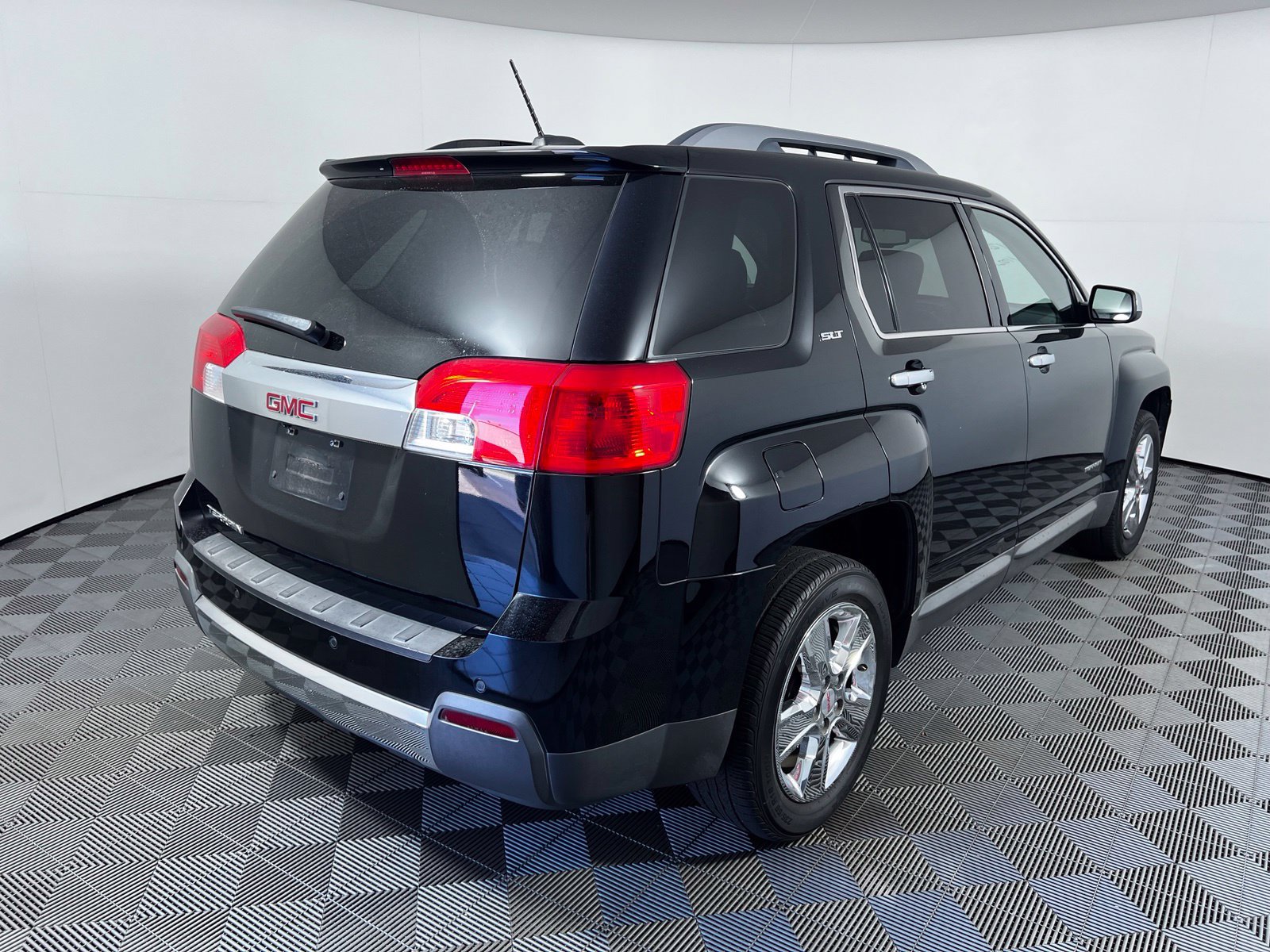 Used 2015 GMC Terrain SLT FWD image 5