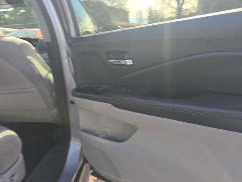 Used 2020 Honda Pilot EX image 16