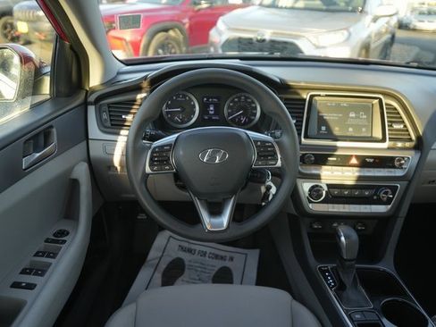 Used 2018 Hyundai Sonata SE image 21