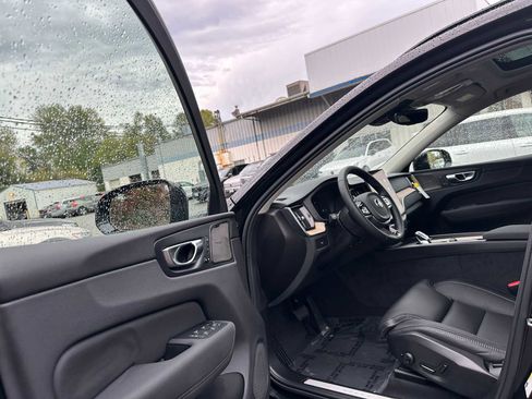 New 2026 Volvo XC60 B5 Ultra w/ Protection Package Premier image 20