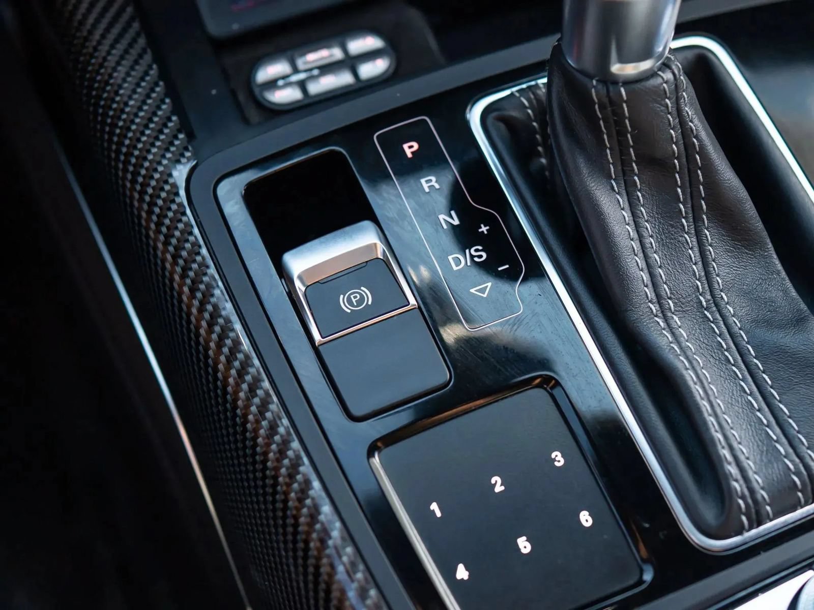 Used 2014 Audi RS 7 Prestige AWD/4WD image 36