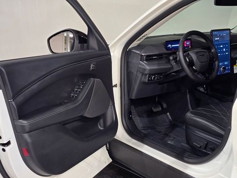 New 2025 Ford Mustang Mach-E Select image 15