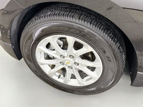 Used 2019 Chevrolet Equinox LS image 30