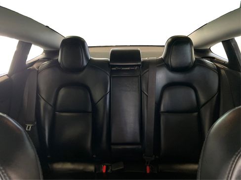 Used 2019 Tesla Model 3 Long Range image 18