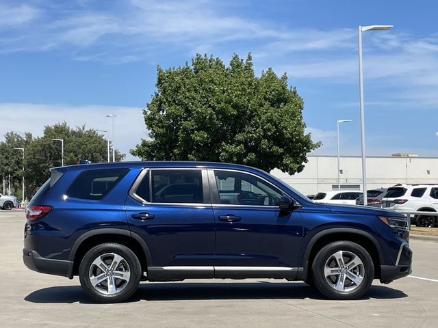 Used 2024 Honda Pilot EX-L image 3