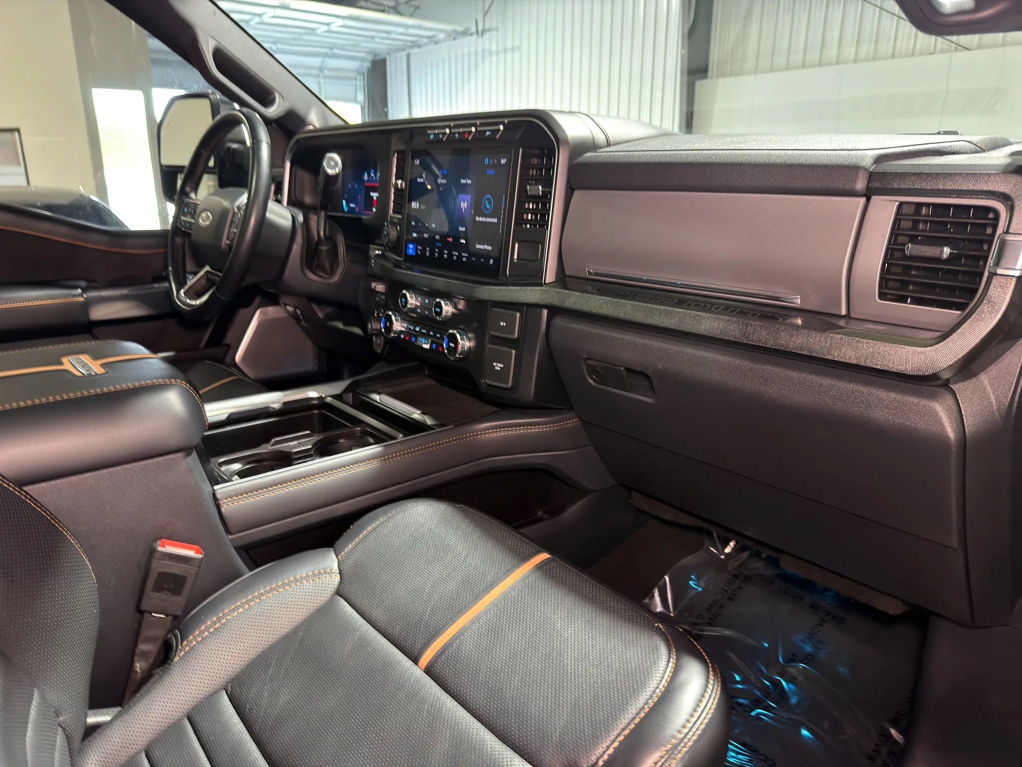 Used 2024 Ford F350 Platinum AWD/4WD image 20