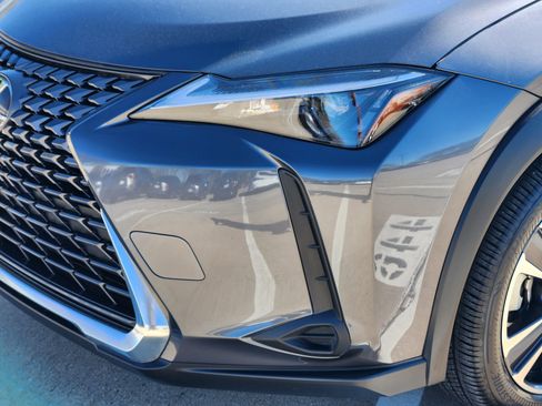 Certified 2025 Lexus UX 300h FWD image 6
