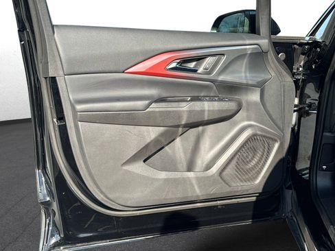 Used 2024 Chevrolet Equinox EV RS image 18