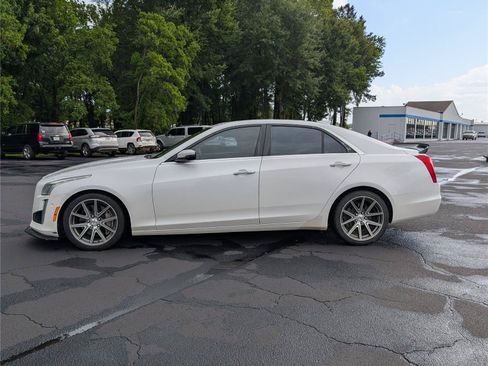 Used 2016 Cadillac CTS Vsport Premium RWD image 2